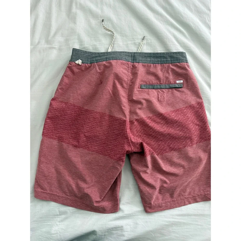 Vuori Board Shorts Mens 30 Red Performance 4 Way‎ Stretch Surf Swim Trunks